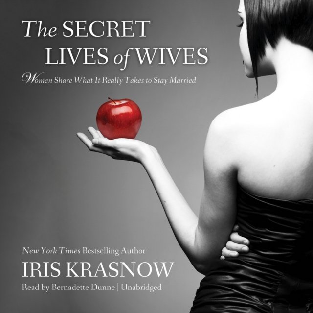 Lives secrets. Секрет Live. Live Secret Life. The book of Secrets. Книга Тайная жизнь.